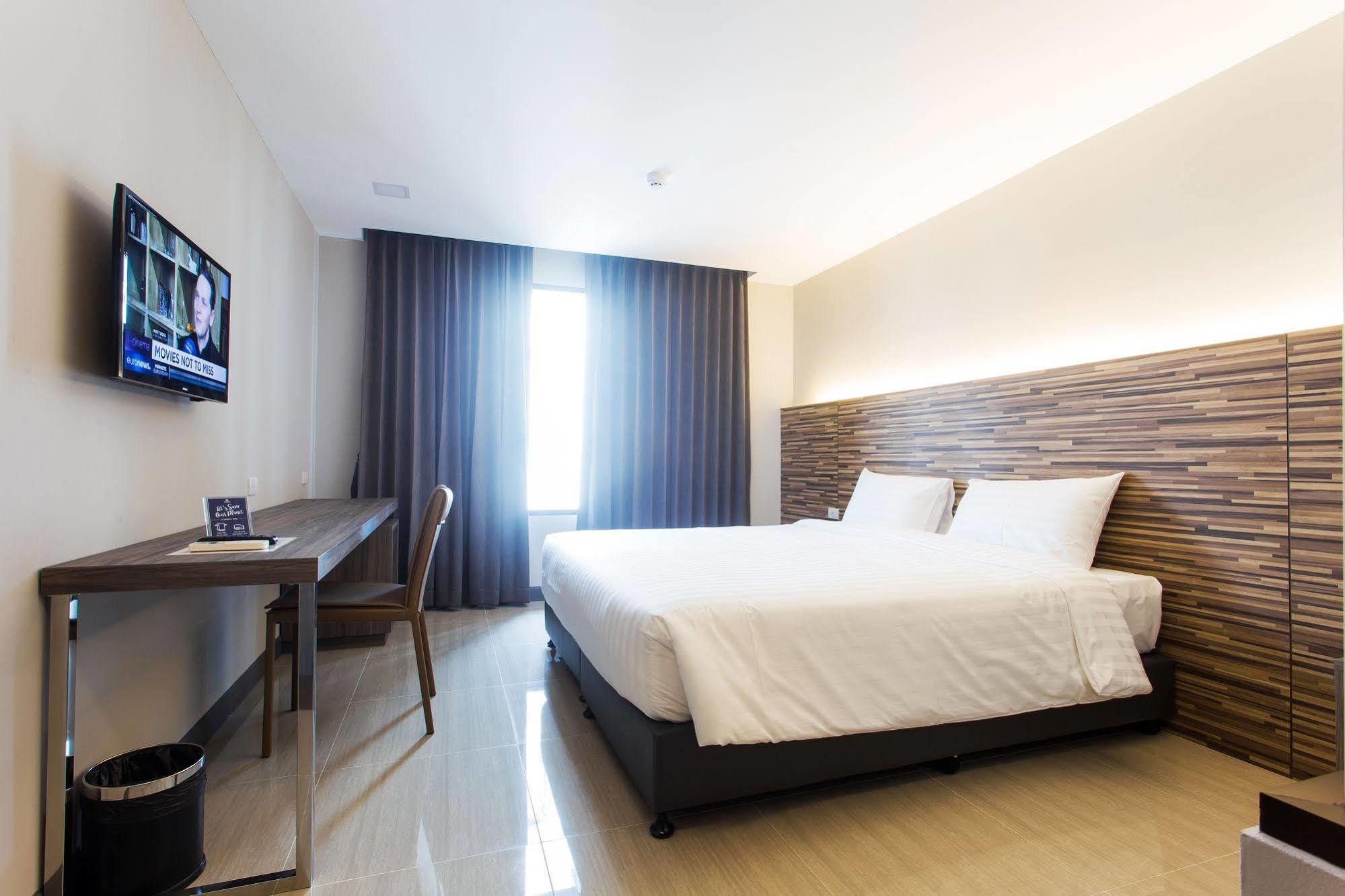 Spenza Hotel Bangkok Luaran gambar